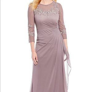 NWT Alex Evenings Long Sweetheart Neck Dress (E15)